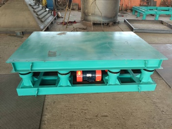 Multidimensional vibrating platform